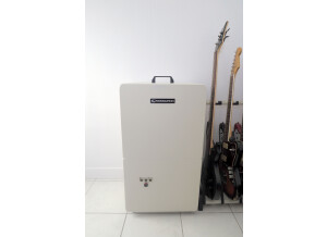 Grossmann SG-BOX Silent Guitar Box (80821)