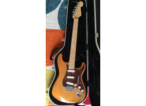 Fender American Deluxe Stratocaster [2003-2010] (52225)