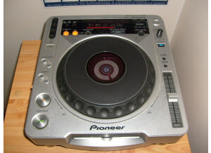 Pioneer CDJ-800MK2