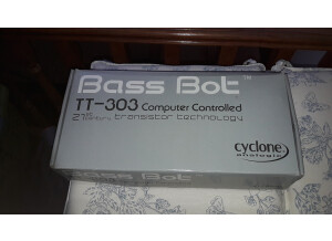 Cyclone Analogic Bass Bot TT-303 (62348)