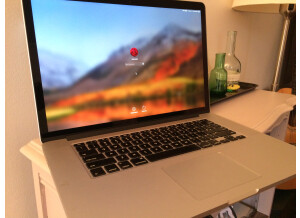 Apple MacBook Pro 15" Rétina Display (67301)