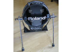 01 Roland KD120.JPG