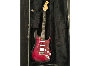 Fender Strat Ultra [1990-1997] (98157)