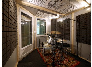 drum booth by HDS