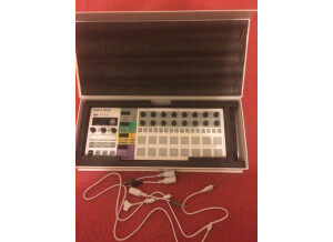 Arturia BeatStep Pro (19008)