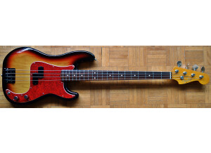 Fender PB-62 (93272)