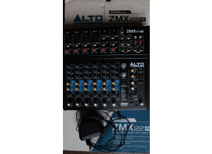 ALTO ZMX 122 FX (2).JPG