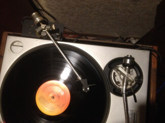 Technics SL-1200 MK2