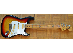 Fender ST72-xx (20780)