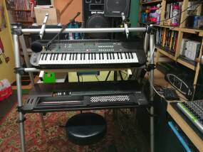 Korg i-5S