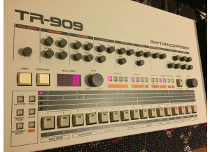 Roland TR-909 (72249)