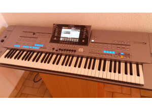 Yamaha Tyros 5 - 76 Keys (8235)