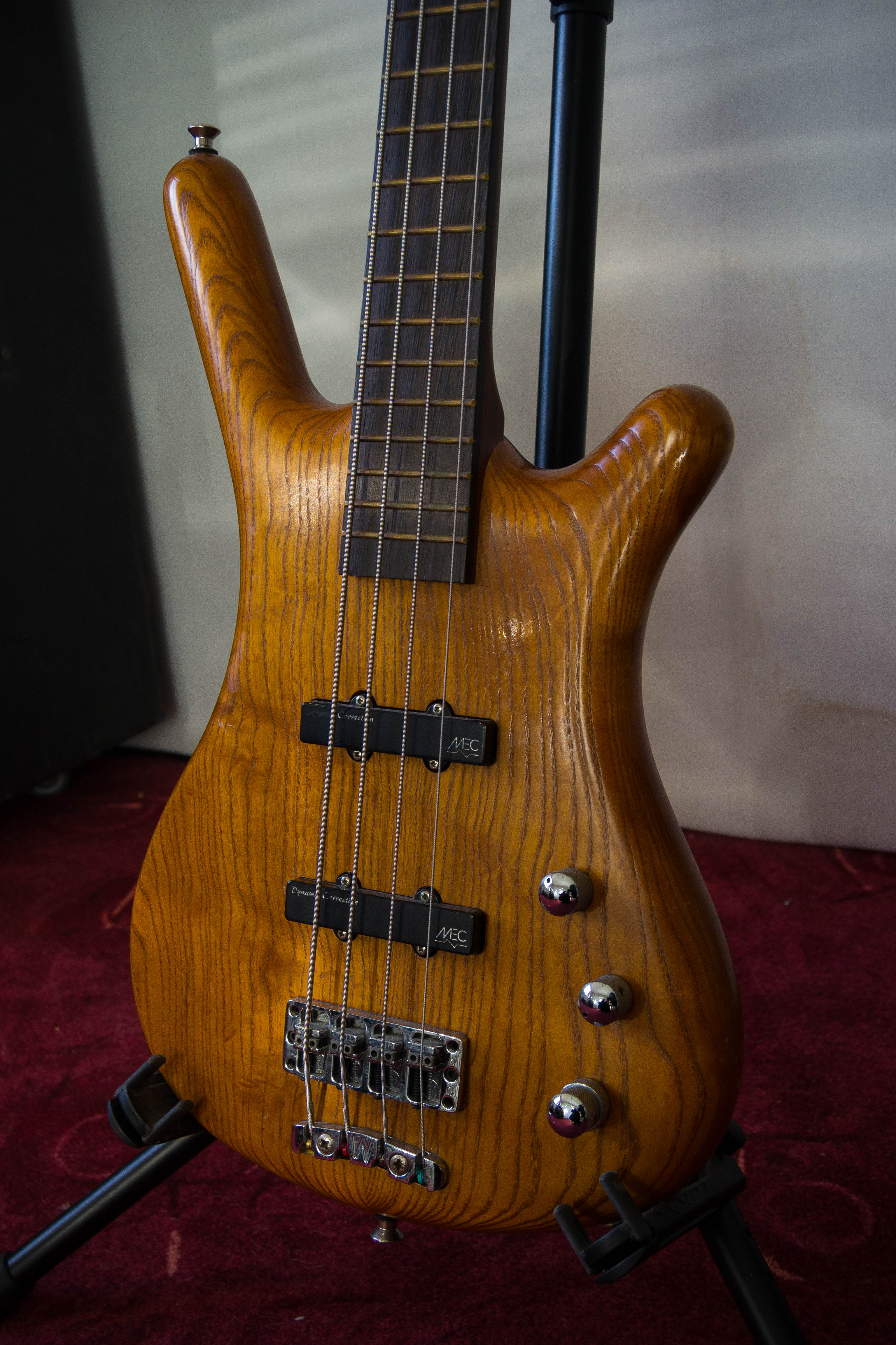 Warwick Corvette Standard