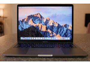 Apple MacBook Pro Uniboby quad core i7 (94139)