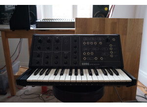 Korg Ms-10 (7815)