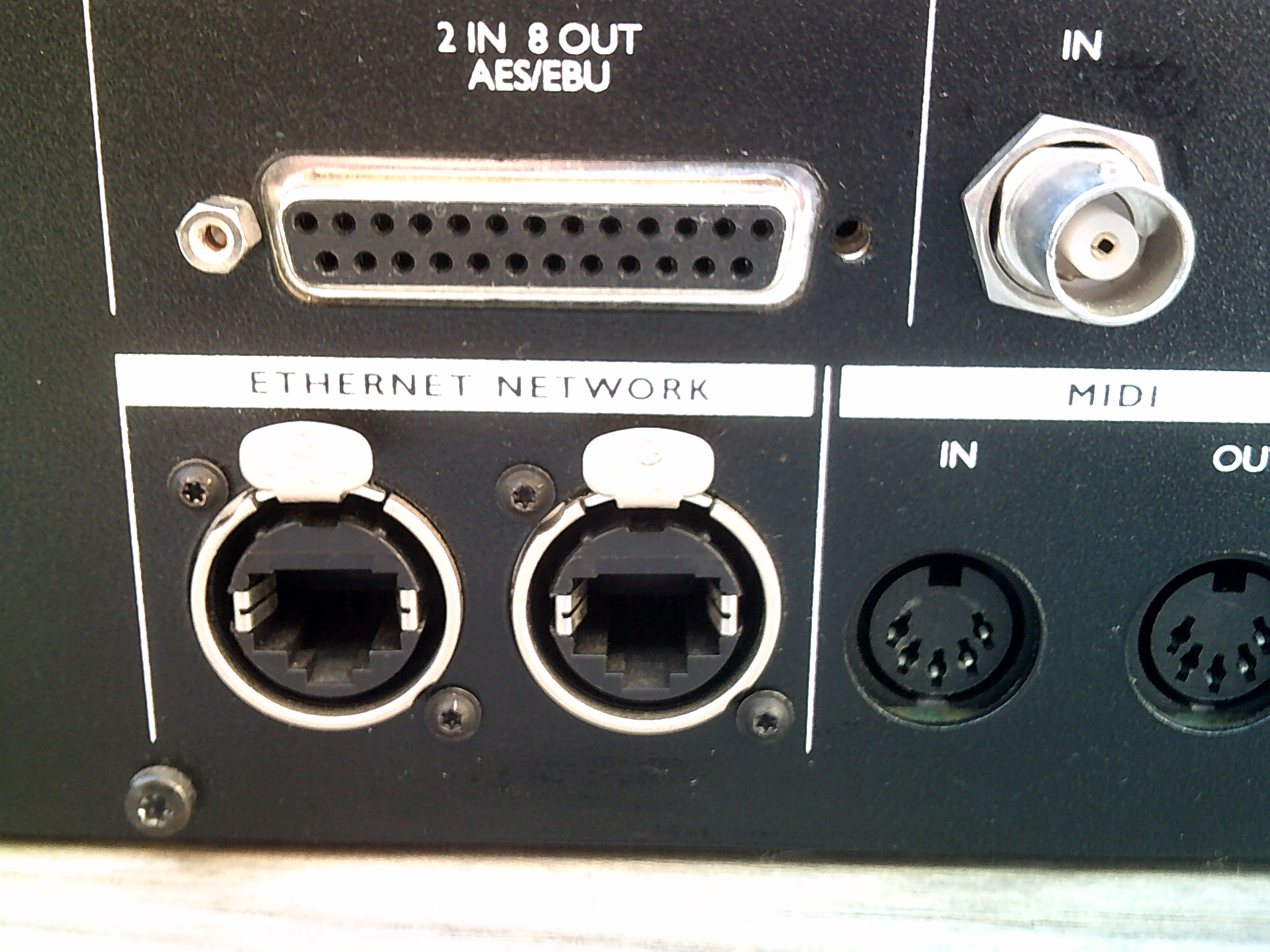 TC-Helicon VoicePro (715)