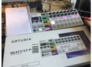 Arturia BeatStep Pro (80076)