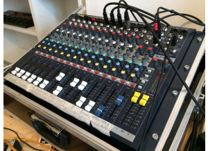 Soundcraft EPM12 (30026)