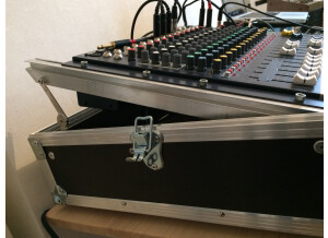 Soundcraft EPM12 (55888)