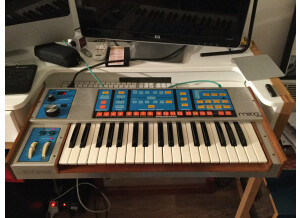 Moog Music The Source (37947)