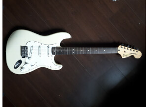 Squier Vintage Modified Stratocaster (95070)