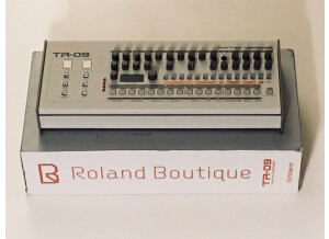 Roland TR-09 (41058)