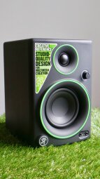 Mackie CR3 : MackieCR3Front Mackie CR3 : MackieCR3Front