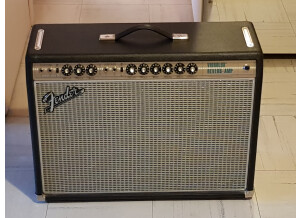 Fender ’68 Custom Vibrolux Reverb (44519)