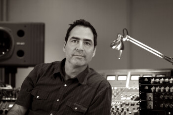 Sound Techniques : Photo by Brian A Petersen Sound Techniques : Photo by Brian A Petersen