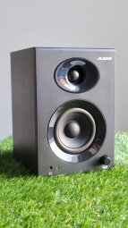 Alesis Elevate 3 MKII : AlesisElevate3mkIIFront Alesis Elevate 3 MKII : AlesisElevate3mkIIFront
