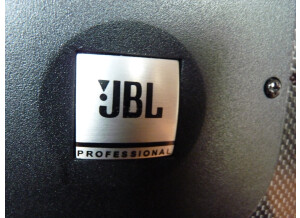 JBL LSR32