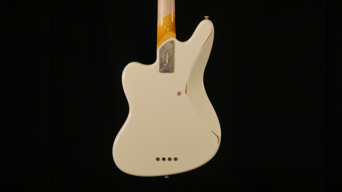 std jm4 olympic white back close orig