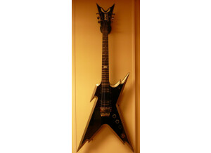 Dean Guitars Razorback  Two-Tone (90370)