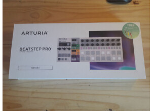 Arturia BeatStep Pro (280)