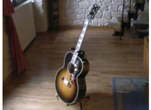 Gibson SJ-200 True Vintage