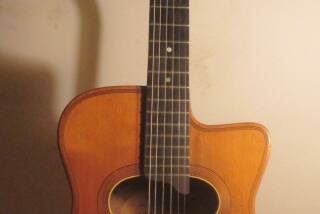 Patenotte guitare manouche