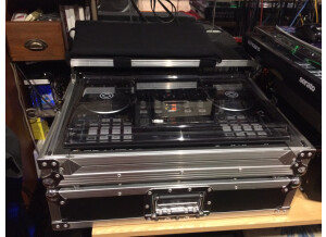 Native Instruments Traktor Kontrol S4 (67688)