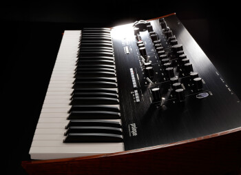 Korg Prologue-16 : prologue 16 snap1 rev Korg Prologue-16 : prologue 16 snap1 rev