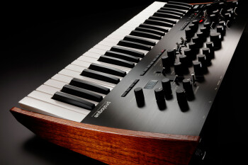 Korg Prologue-8 : prologue 8 snap1 rev Korg Prologue-8 : prologue 8 snap1 rev