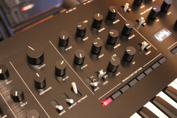 Korg Prologue-8 : Prologue 2tof 09 Korg Prologue-8 : Prologue 2tof 09