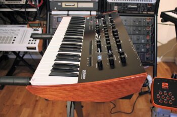 Korg Prologue-8 : Prologue 2tof 14 Korg Prologue-8 : Prologue 2tof 14