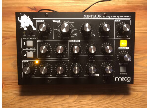 Moog Music Minitaur (91913)