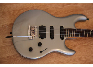 Music Man Luke (Vintage Tremolo) (95196)