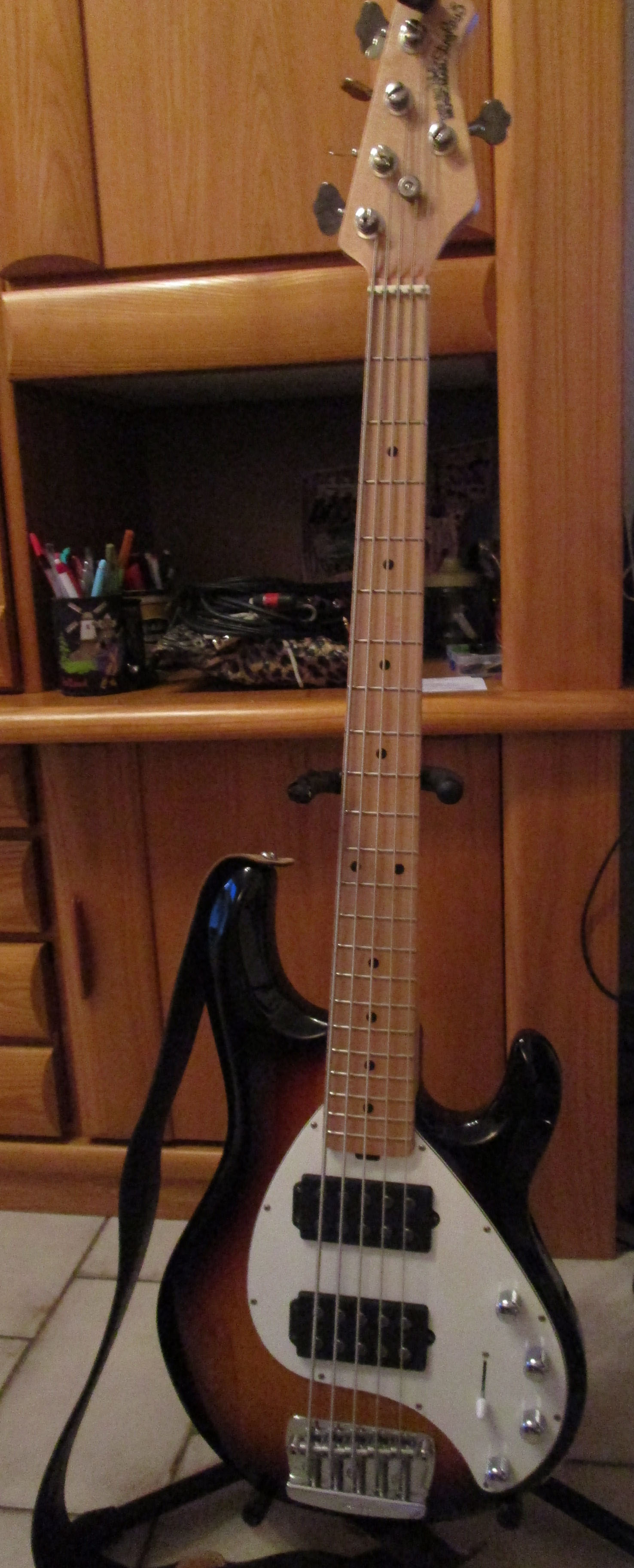 Music Man StingRay 5 HH