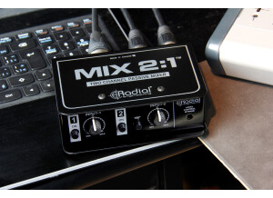 Radial Mix 2 1 on laptop