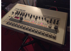 Roland TR-909 (81753)
