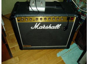 Marshall JCM 800 Split Channel Reverb 50W - 4210