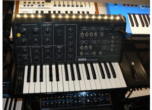 KORG MS10 11.JPG