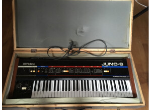 Roland JUNO-6 (67117)