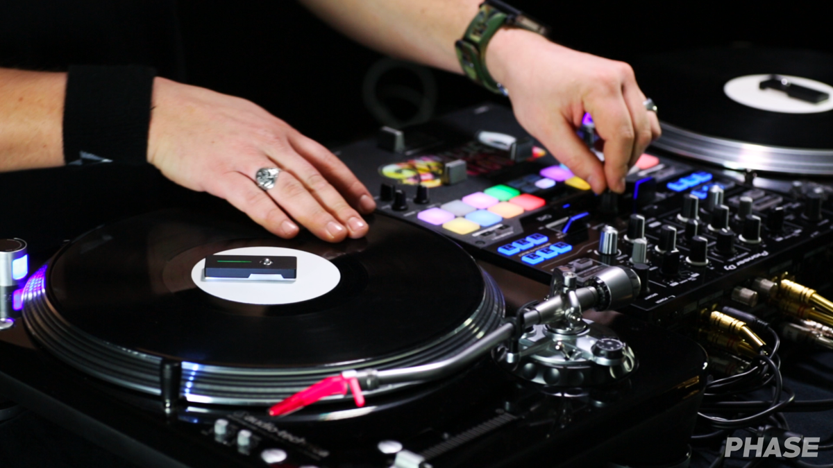 Phase on DJ set